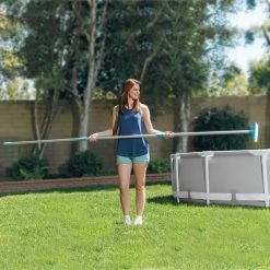 Kit D'entretien Piscine Luxe Vac+ Intex -Ledepot Mobilier Magasin kit d entretien piscine luxe intex 4