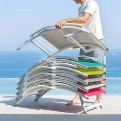 Transat Samba Pliable Et Empilable émeraude Hespéride -Ledepot Mobilier Magasin transat samba pliable et empilable coloris emeraude hesperide 7